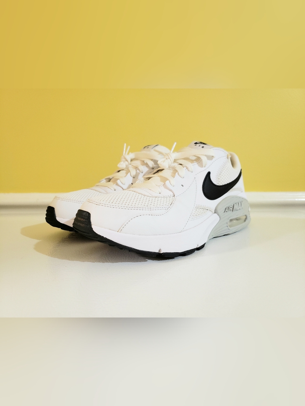 NIKE AIR Max Excee Women's Athleisure Sneakers (9.5) White/Black/Gray